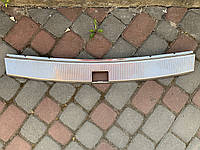 Накладка порога крышки багажника Volkswagen Touareg 7L6863459 2002-2010