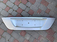 Накладка крышки багажника Mercedes W211 2002-2006 2117500237