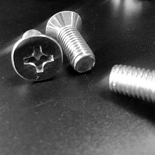 DIN 965 Гвинт з потайною головкою 4.8 цинк PZ