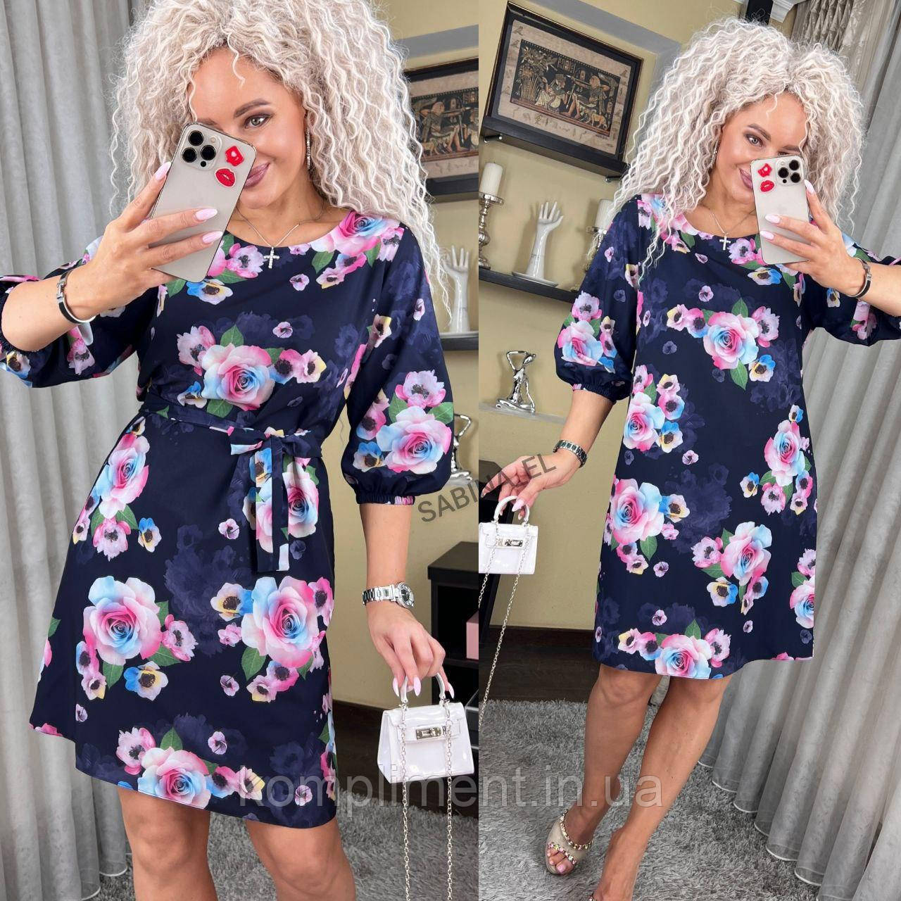 Яскраве літнє ніжне та романтичне жіноче плаття у квіточку, синє