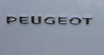 Шильдик эмблема багажника Peugeot Пежо PEUGEOT ПЕЖО цвет хром тип 2