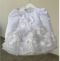 Кружевной комплект с 3d цветами для девочки: платье, повязочка, пинетки.
