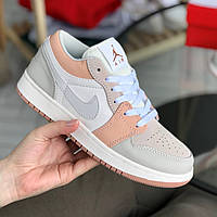 Кроссовки женские Nike Jordan Retro 1 Low бежевые / Найк Джордан ретро 1 низкие / найки джорданы