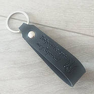 Патріотичний брелок "Доброго вічора мі з Україні" 12*2 см Екокожа Чорний (KG-8779), фото 2