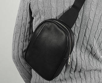 Чоловіча сумка Слінг №2 з натуральної шкіри колір Чорний