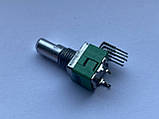 Потенціометр ALPHA a100k 15 mm MID для звукових карток Universal Audio Volt 1 Volt 476, фото 8