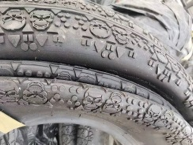 Покрышка с камерой 29 x 4.8 на велосипед "Fatbike",  "ЧЕРЕП"