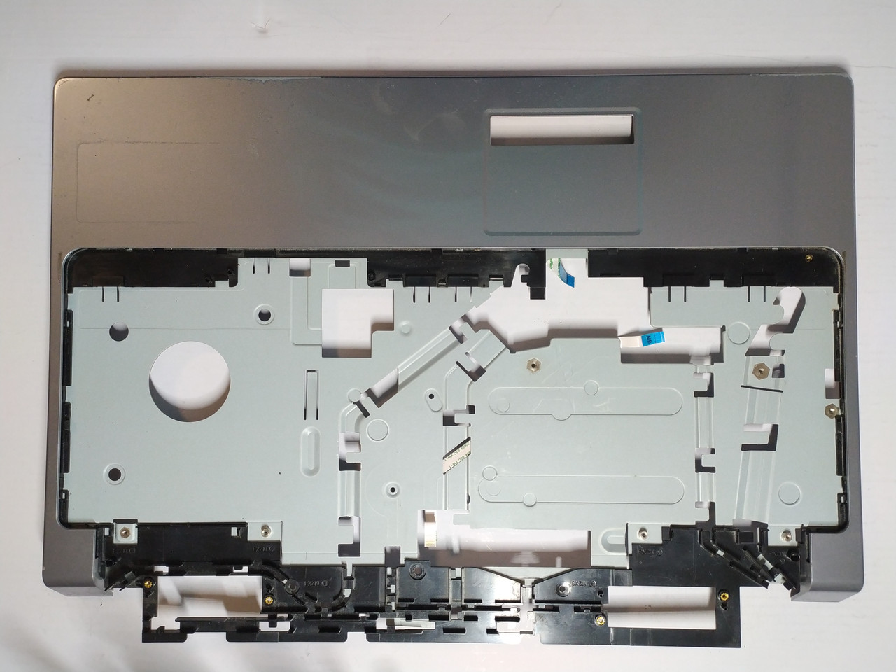 Dell Studio 1735 1737 Корпус C (топкейс, середня частина) 0u731f бу #