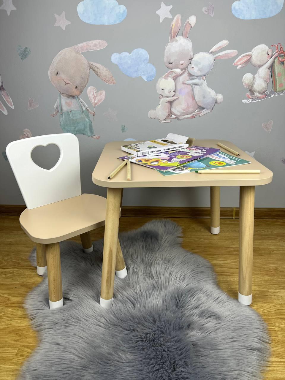 Столик дитячий квадратний дубовий та стілець біло-дубовий  Серце