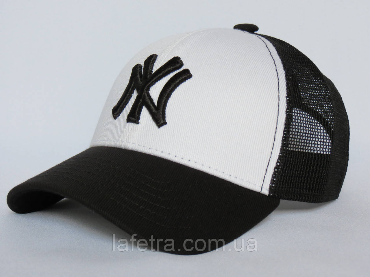 Кепка New York Yankees із сіткою Чорна з білим
