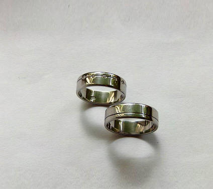 Обручальні Кільця Класика З Кам'янками