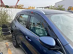 Дефлектори вікон, вітровіки Ford Kuga (3G) 2020- (Hic)