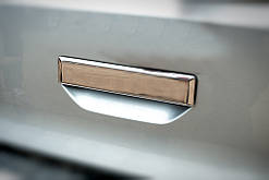 Накладка на задню ручку (нерж) Carmos - Турецька сталь для Volkswagen T6 2015-2024 рр