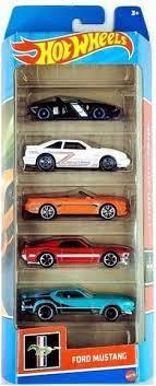Набір машинок Хот Вілс 5 шт  Hot Wheels Ford Mustang 1806 HFV92) Оригинал, фото 1