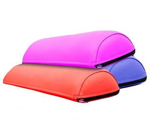 Напіввалик для масажного столу з еко-шкіри 45х15 см фіолетовий