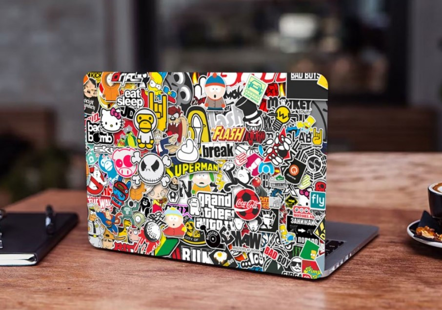 Наклейка для ноутбуков защитная, 13.3"-15.6 380x250 мм Stickerbomb ...