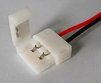 Коннектор с проводом для соединения светодиодных лент типа SMD 5050.