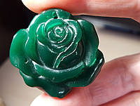 Кулон- роза, зеленый кварц