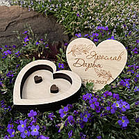 Коробочка для весільних обручок із фанери у формі серця без покриття
