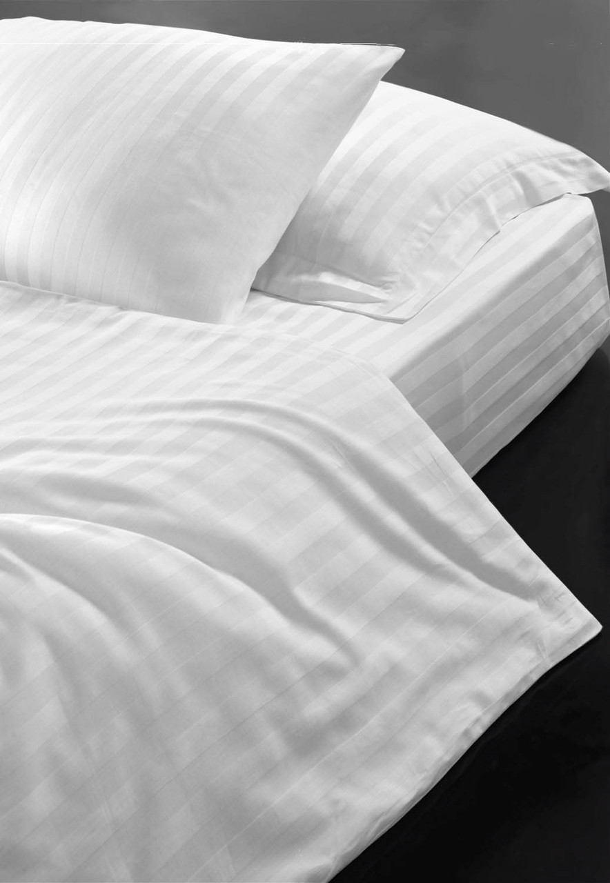 Євро комплект постільної білизни страйп сатин Hotel line, білий, 100% бавовна