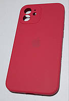 Силиконовый чехол для iPhone 12 в красном цвете