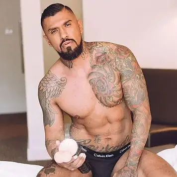 Мастурбатор-попка Fleshlight FleshSack з мошонкою Bomba💣