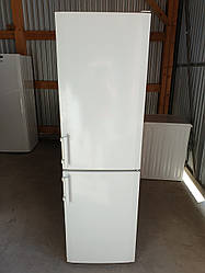 Двокамерний холодильник Liebherr No Frost 180 cm / CN 3033
