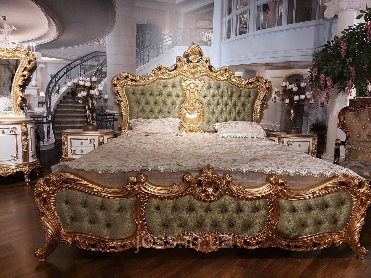 Розкішна біла із золотом класична спальня з елітним матрацом 200х220 см JOSS Флорентіна
