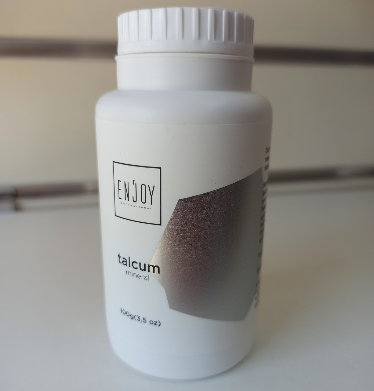 Тальк із пантенолом Enjoy talcum mineral для тіла 100 г