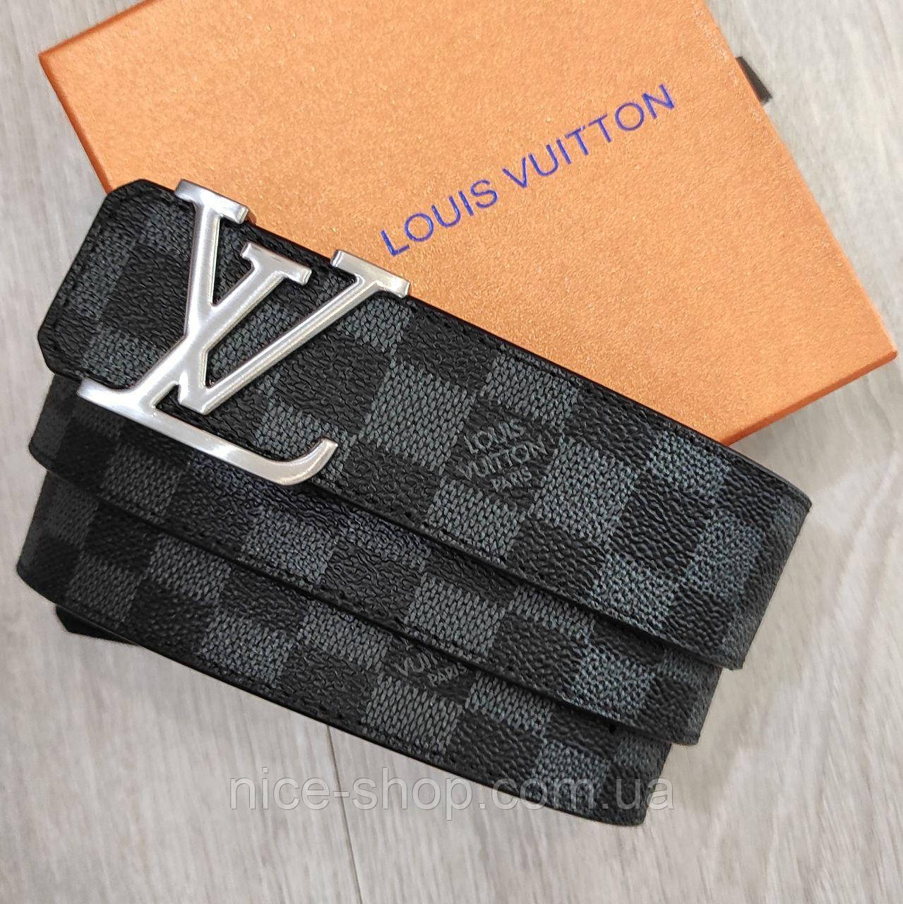 Ремінь Louis Vuitton шкіряний