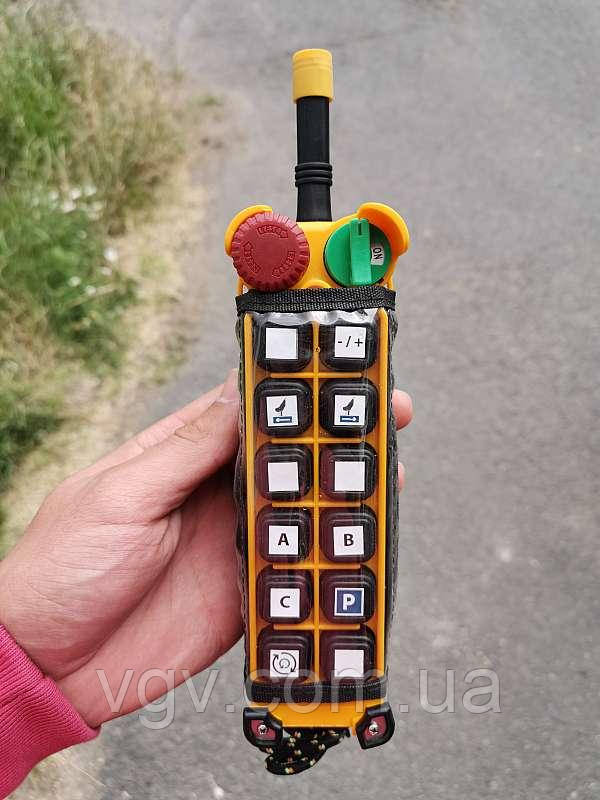 Беспроводной пульт радиоуправления пробоотборником