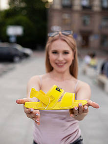 Сандалі жіночі жовті Puma Sandal Yellow (04287) 37