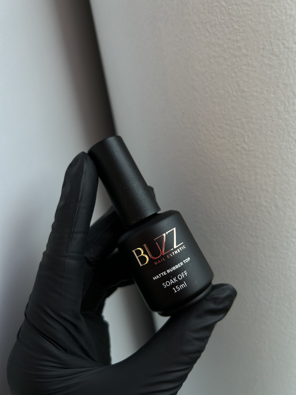 Buzz Matte rubber top, 15 ml