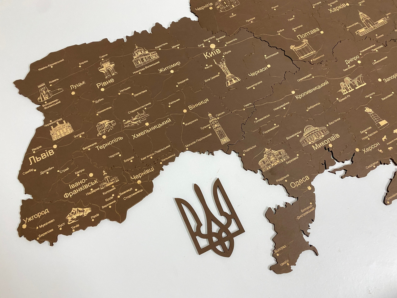 Деревянная карта Украины коричневая, 70×47 см "Lv" - фото 4 - id-p1861530646