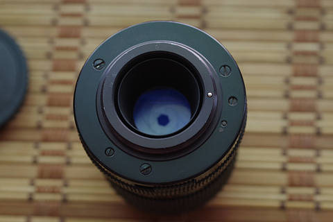 Объектив Carl Zeiss Jena MC Sonnar 3.5 135mm резьба м42 следы