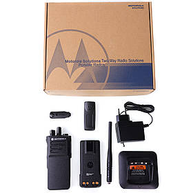 Рація Motorola MotoTRBO DP4400e VHF (MDH56JDC9VA1AN) Li-Ion 2450 мАг (PMNN4543A)