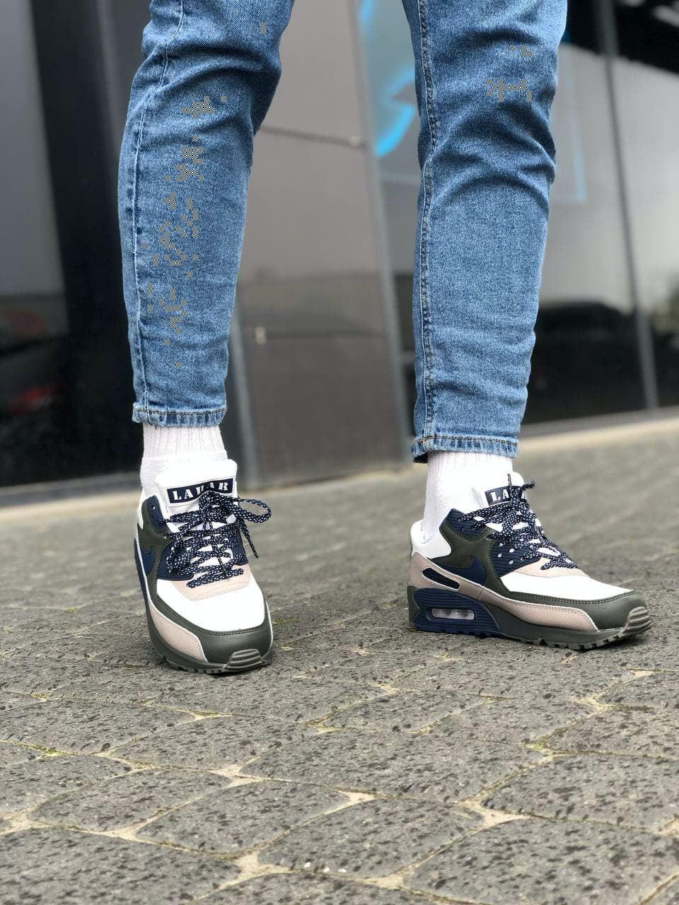 Air max 90 ultramarine on best sale feet