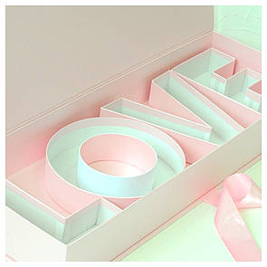 Коробка футляр з буквами Love 62*22*10 см рожевий