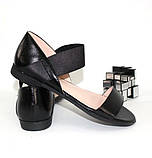 Жіночі босоніжки чорного кольору низький каблук закрита п'ята розмір 36 38 39, фото 7