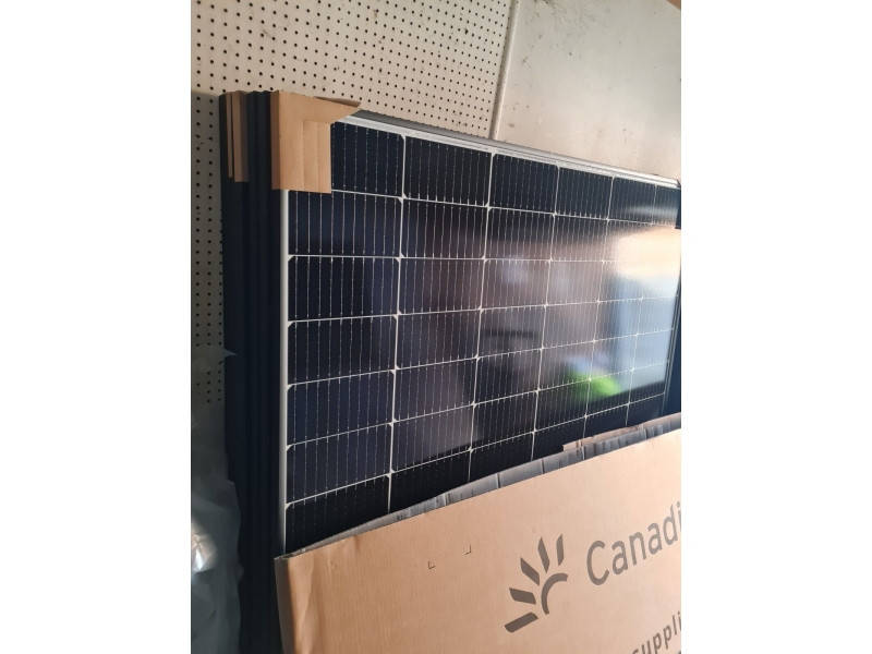 Монокристаллическая солнечная панель Canadian Solar 555W HiKu6