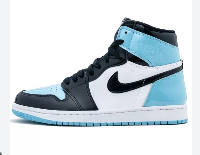 Nike Air Jordan 1 Retro High UNC