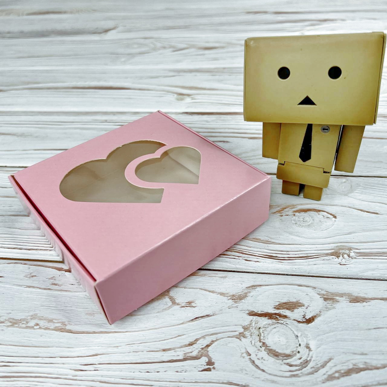 *10 шт* / Коробка / 100х100х30 мм / друк-Пудра / вікно-2 СЕРЦЯ / лк