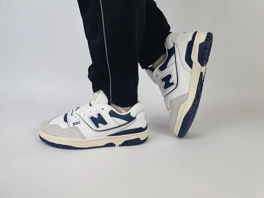 New Balance 550 White Navi