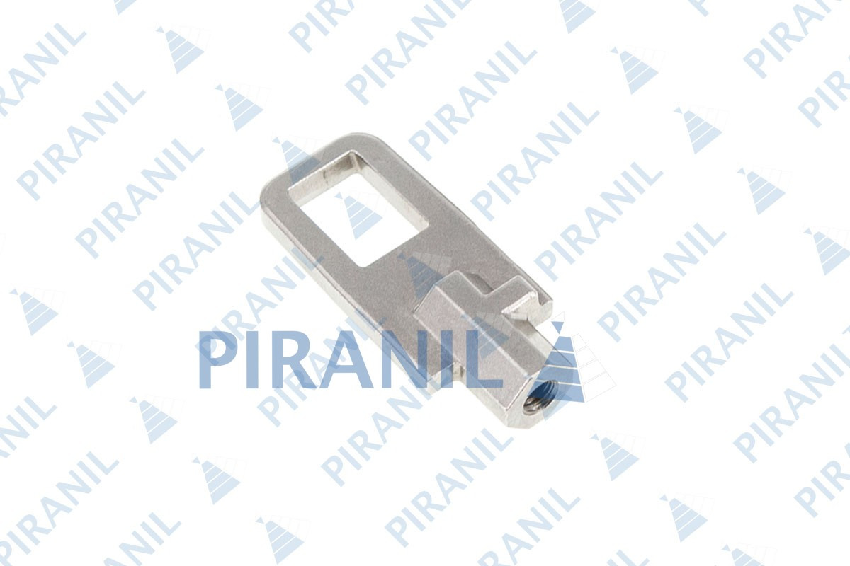 Клямка для кухонного комбайну Kenwood Chef XL - KW717244