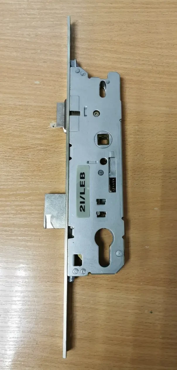 Замок врізний короткий Schuring SCH 92/30/16 із засувкою