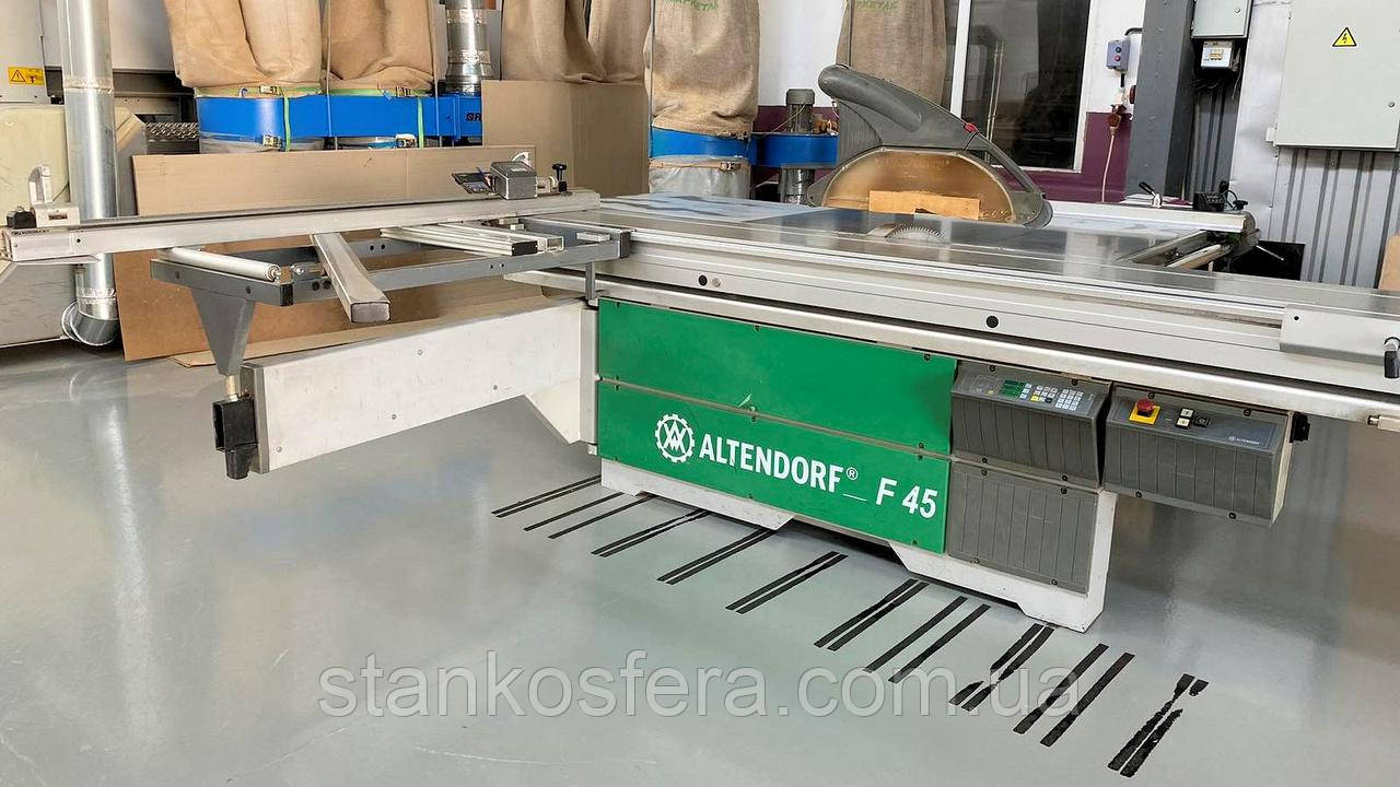 Форматно-розкрійний верстат Altendorf F45 бв з індикаторами розмірів Digit X і L 2006р.