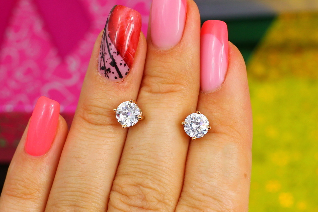 Сережки гвоздики Xuping Jewelry з каменем на чотири кріплення 6 мм золотисті