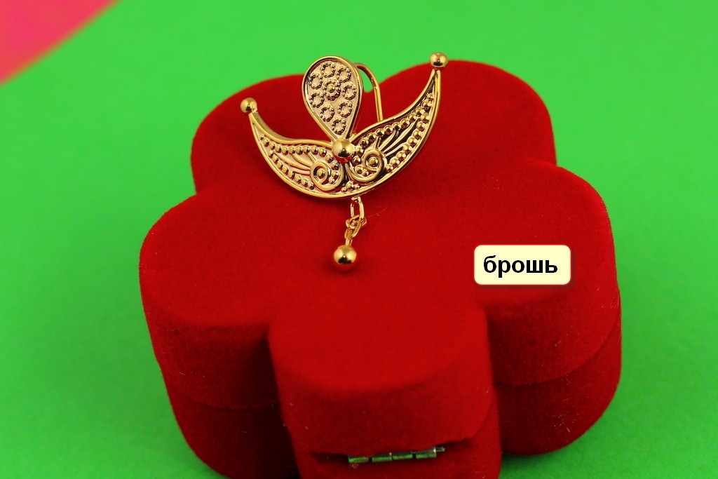 Брошка Xuping Jewelry 3*3 см золотиста