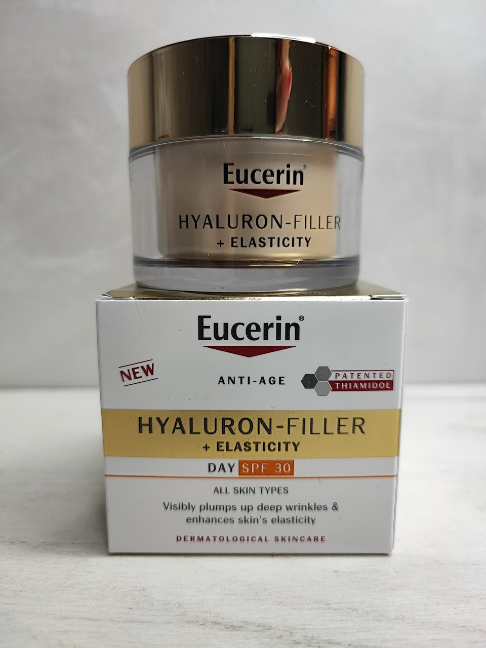 Антивіковий денний крем для більш пружної шкіри із SPF 30 
Eucerin Hyaluron-Filler + Elasticity SPF 30