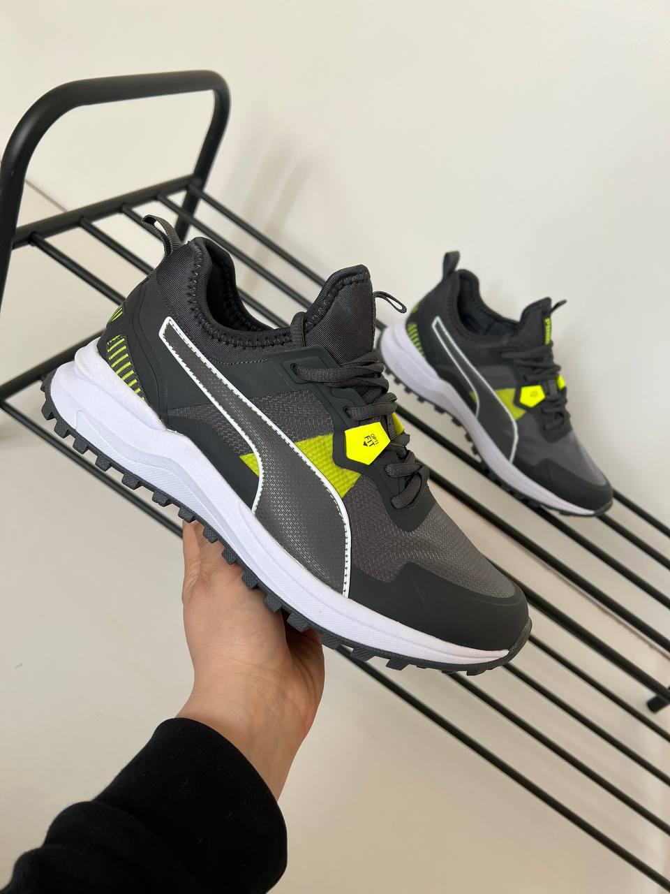 Puma hybrid top runner 41